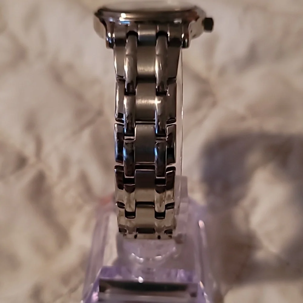 Bulova Ladies Watch 30mm Quartz Silver Dial Stainless Steel Band 96L005‎